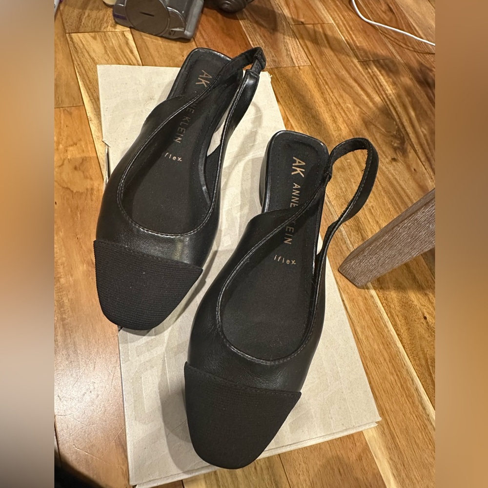 Black flats